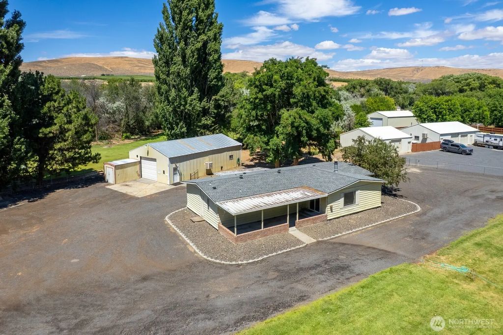 2399 Basin Street Sw, Ephrata