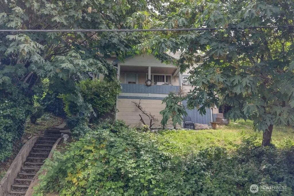 500 Mill Avenue S, Renton