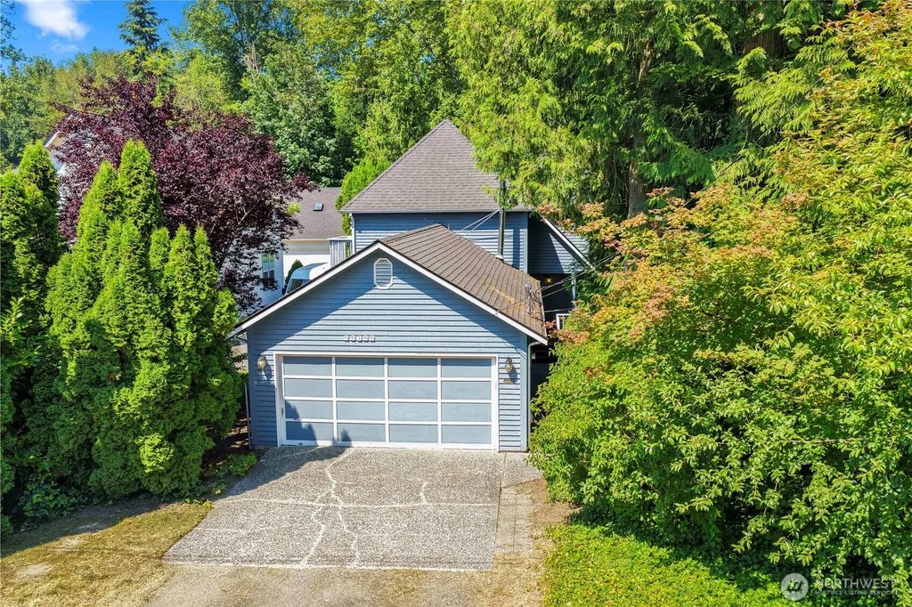 23822 35th Avenue W, Brier