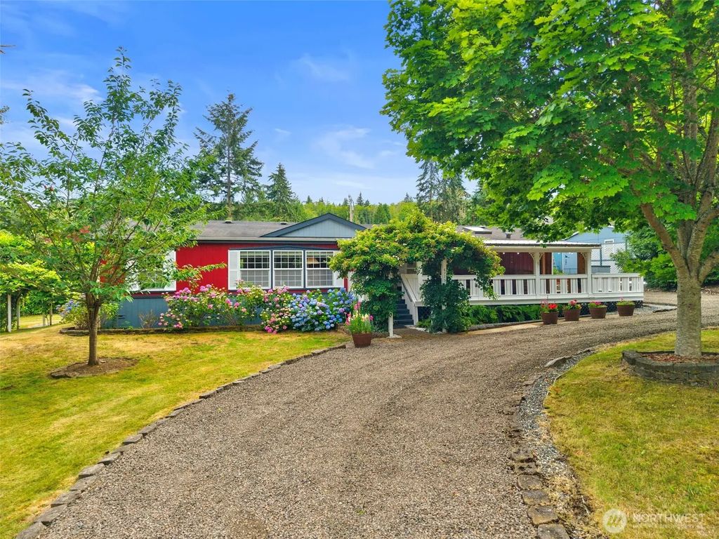 6779 Ne Twin Spits, Hansville