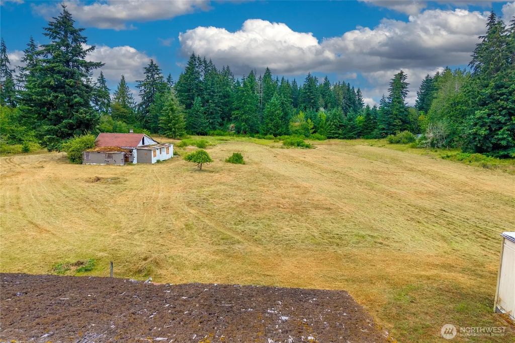 18707 Rhodes Lake Road E, Bonney Lake