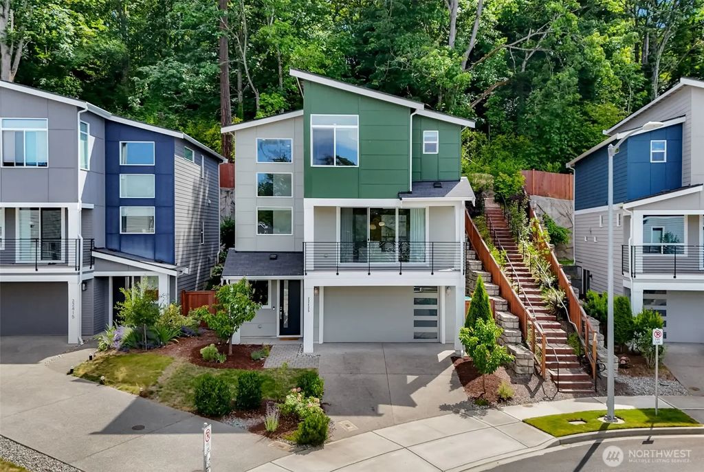 22425 69th Place W, Mountlake Terrace