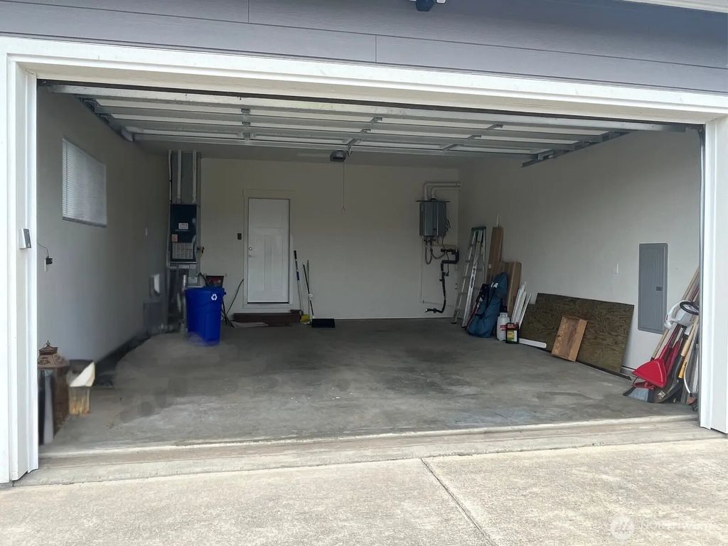 1439 Diamond Head Avenue Sw, Ocean Shores