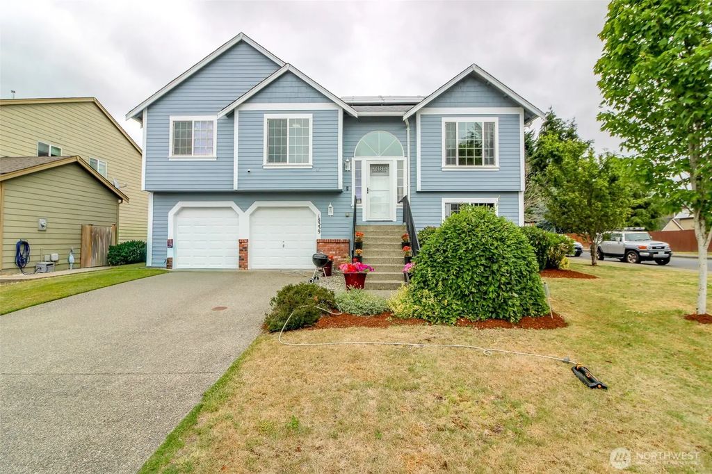 18339 71st Avenue E, Puyallup