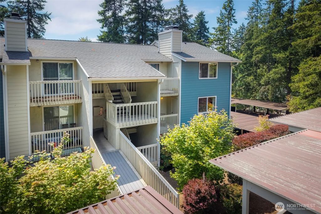 9474 Redmond-woodinville Road Ne A202e, Redmond