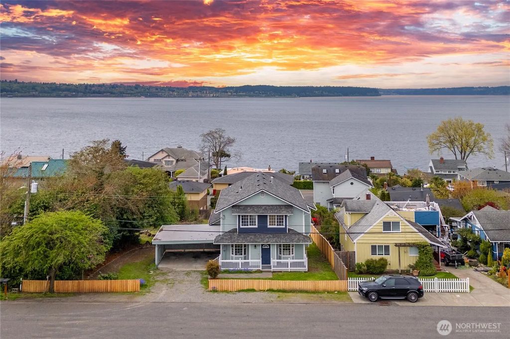 5006 Hyada Boulevard Ne, Tacoma