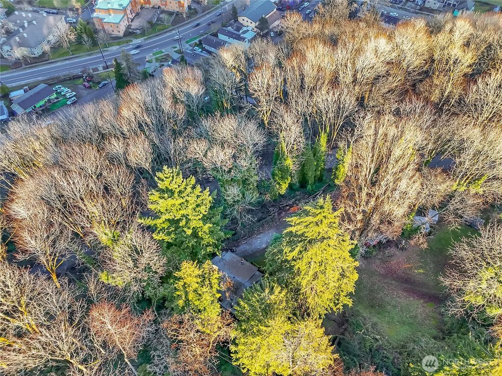 4729 Mount View Drive S, Seattle
