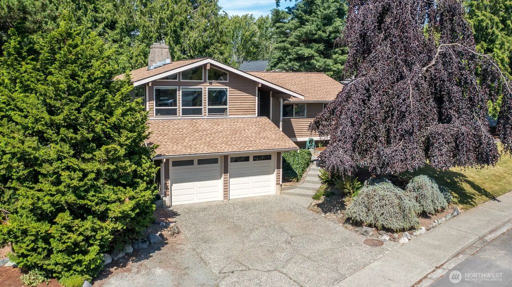 2301 Monica Drive, Mount Vernon