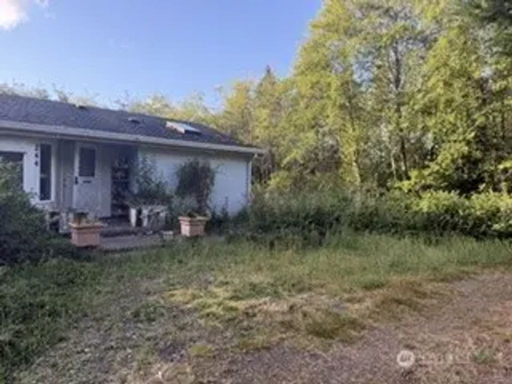 244 N Dubois Road, Ariel