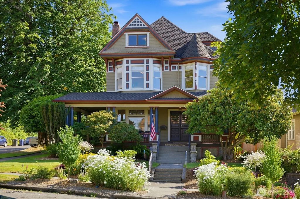 502 N E Street, Tacoma