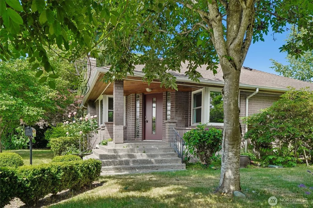 3004 Sw Barton Street, Seattle