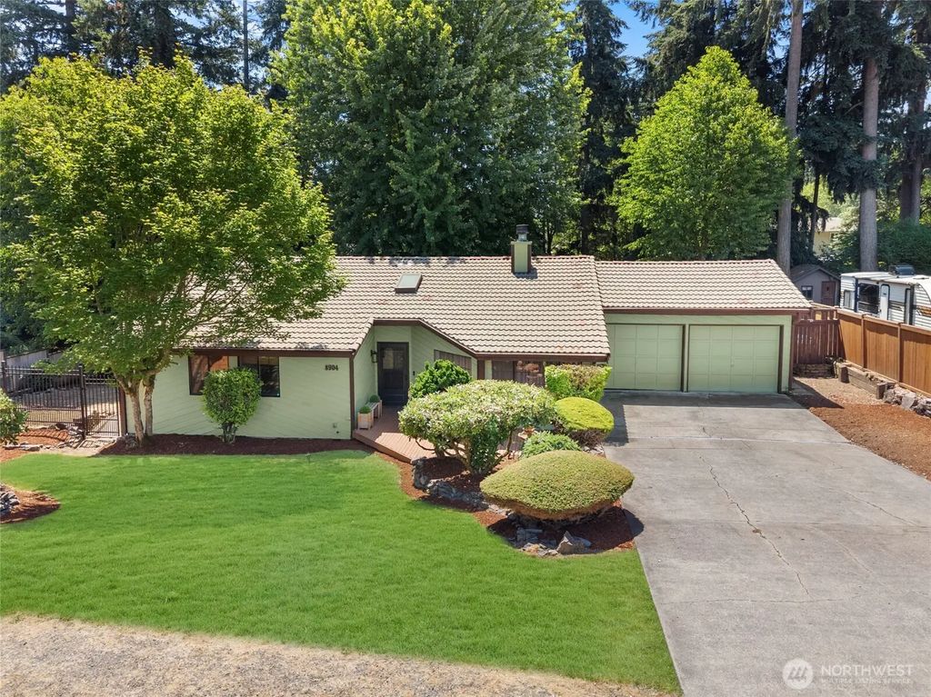 8904 121st Street, Puyallup
