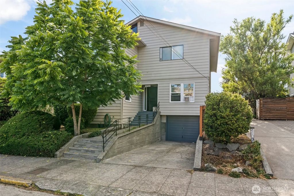 4707 Phinney Avenue N, Seattle