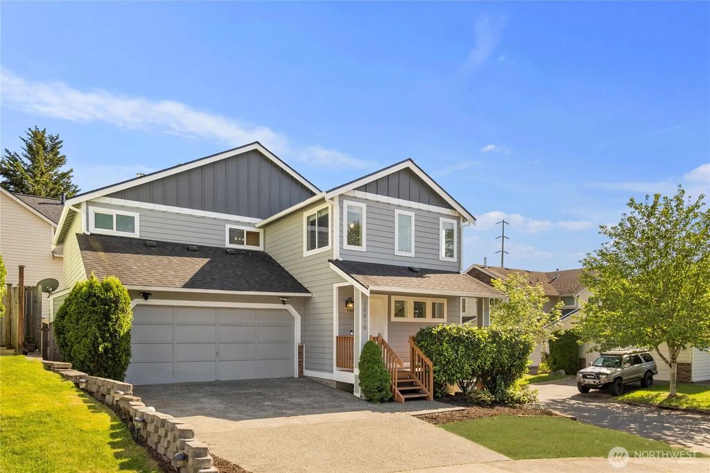 19919 101st Ave Se, Renton