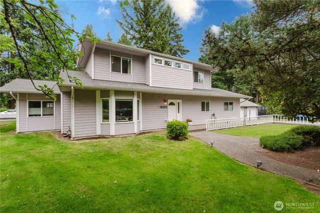 8706 Ne 135th Place, Kirkland