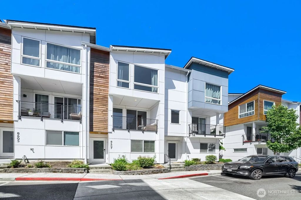 8607 22nd Place Ne, Seattle