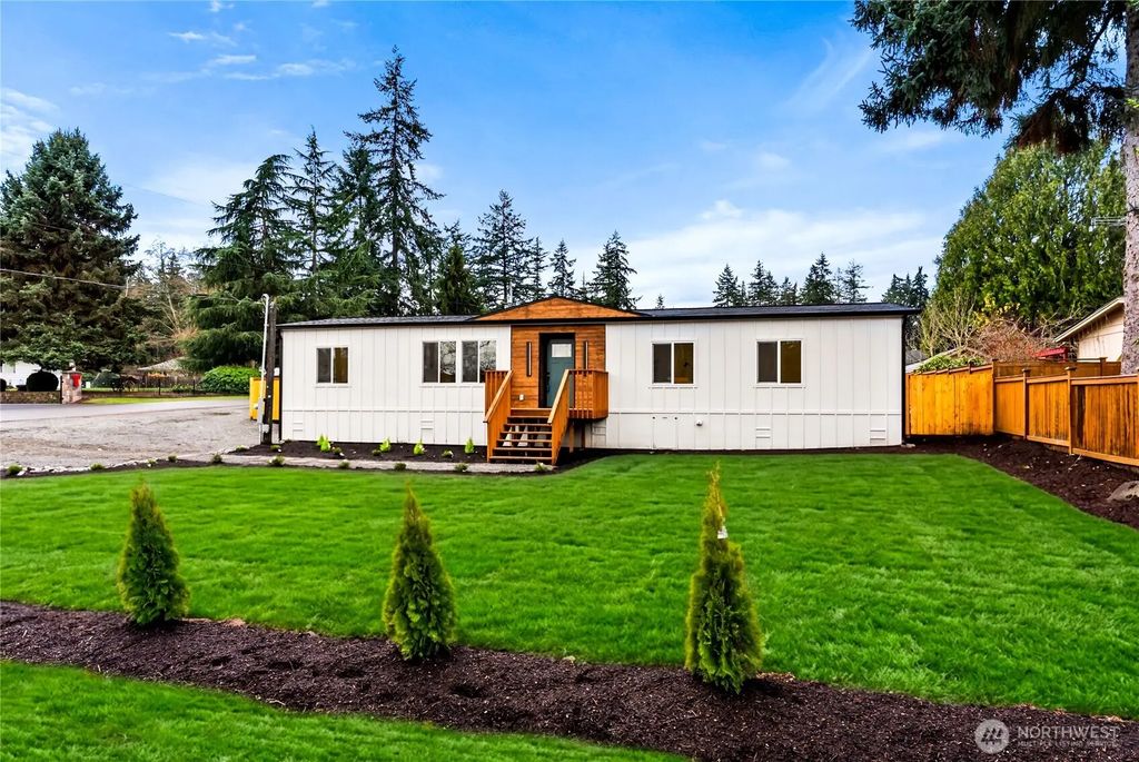 35851 12th Avenue Sw, Federal Way