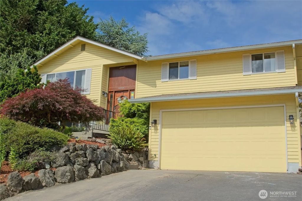6804 47th Avenue E, Tacoma