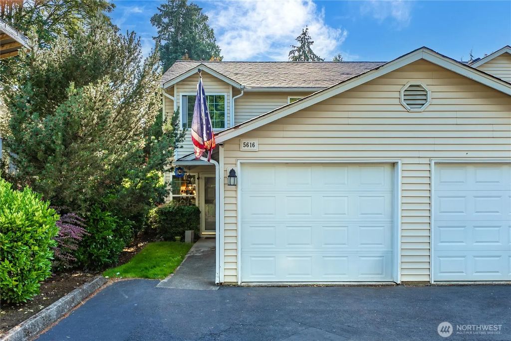 5616 99th Street Ct E G, Puyallup