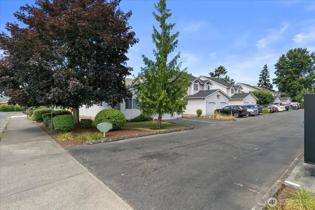115 21st Street Se C, Auburn