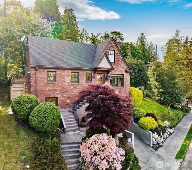 5505 Seward Park Avenue S, Seattle