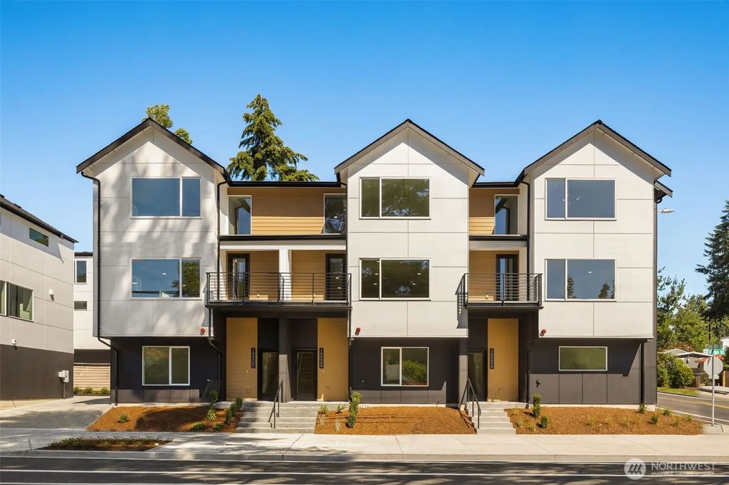 18002 B 10th Avenue Ne, Shoreline