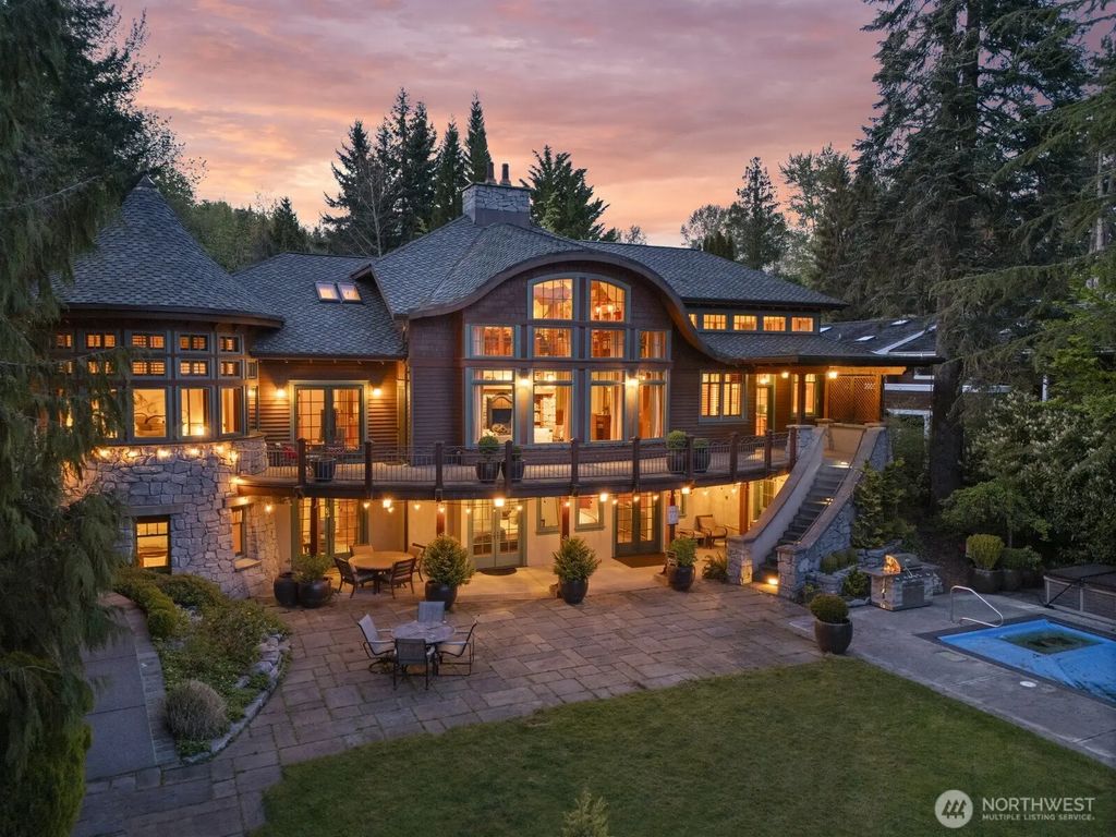 2141 Northshore Road, Bellingham