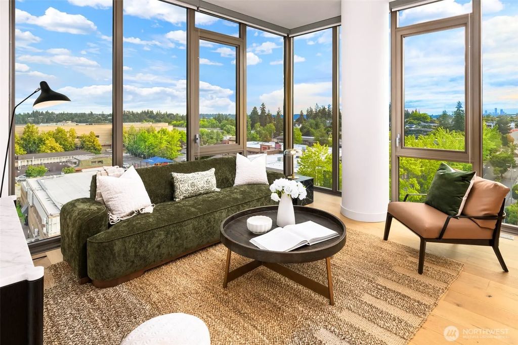 10232 Ne 10th Street 1012, Bellevue