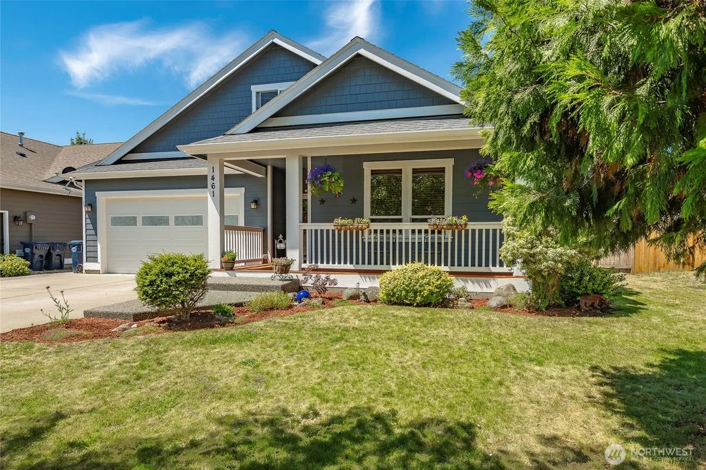 1461 Lupin Street, Lynden