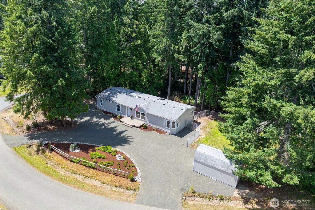 21 E Willopa Road, Shelton