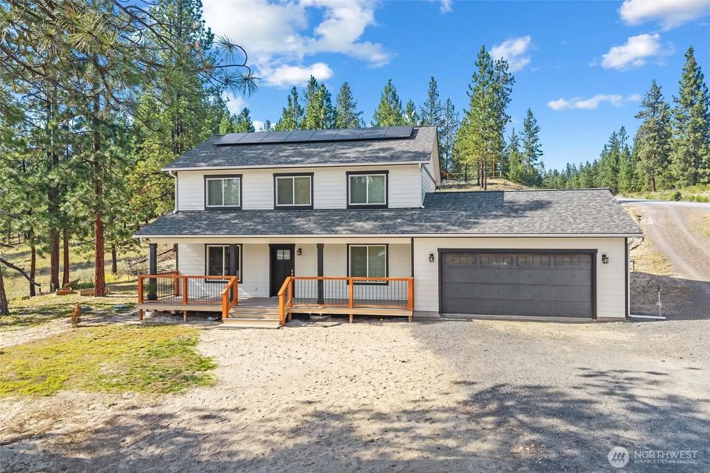 1320 Buckley Way, Kettle Falls