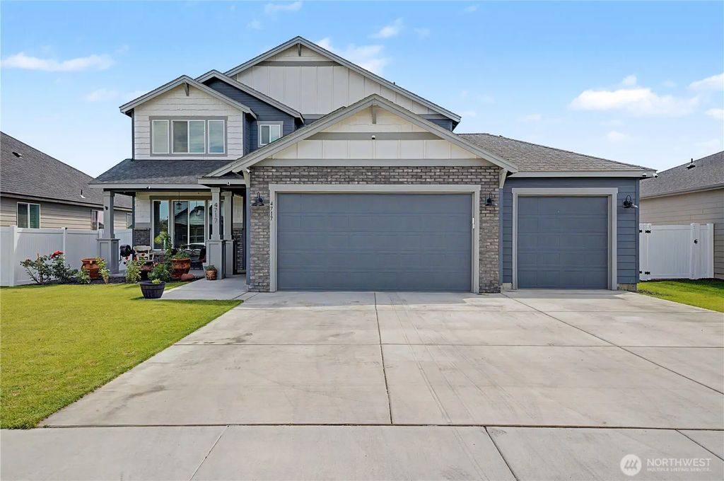 4717 W Thrush Street, Moses Lake