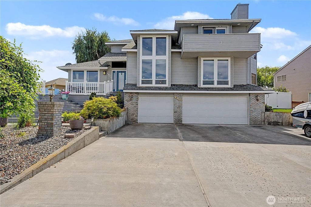 4071 Cove West Drive, Moses Lake