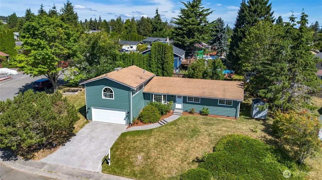 2346 Pine Drive, Ferndale