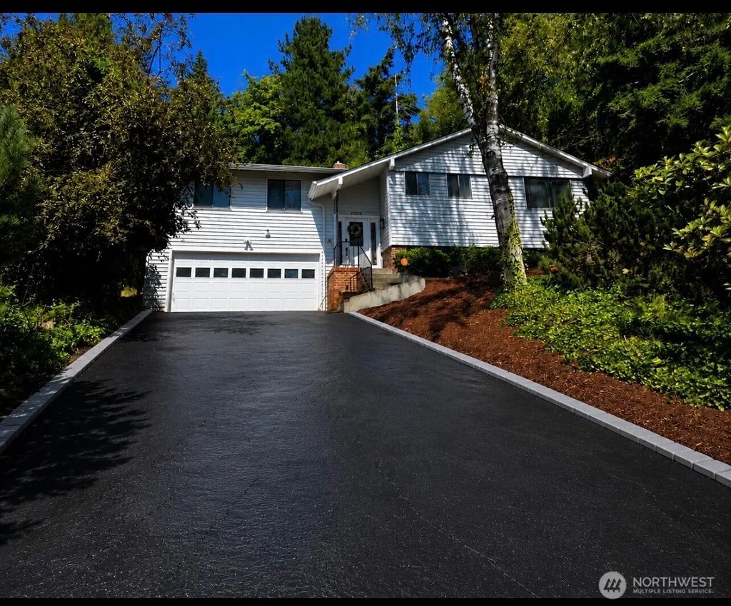 2326 Cedar Place, Longview