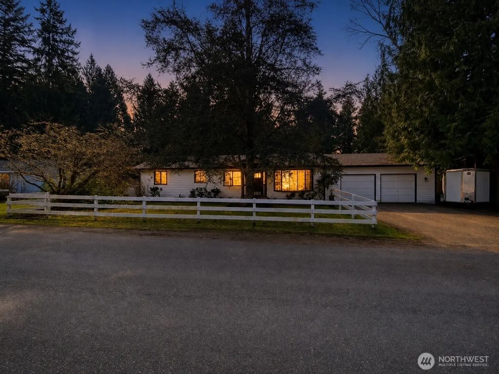 21007 Ne 66th Street, Redmond