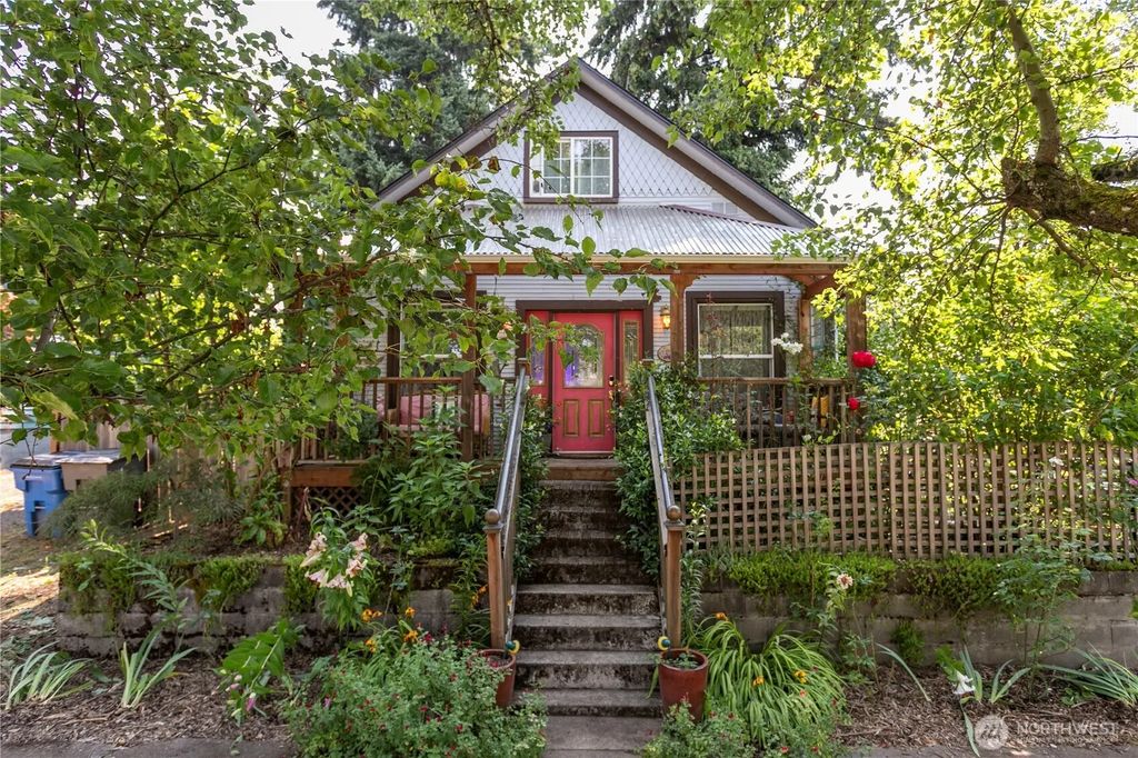 1901 Grant Street, Vancouver