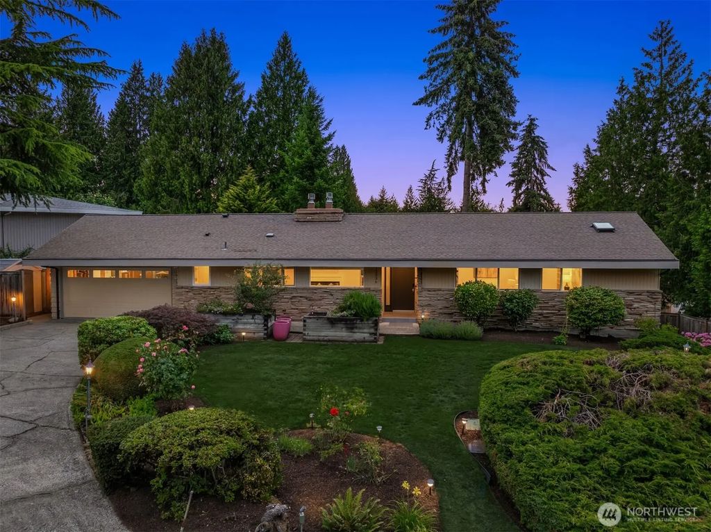 12536 Se 15th Street, Bellevue