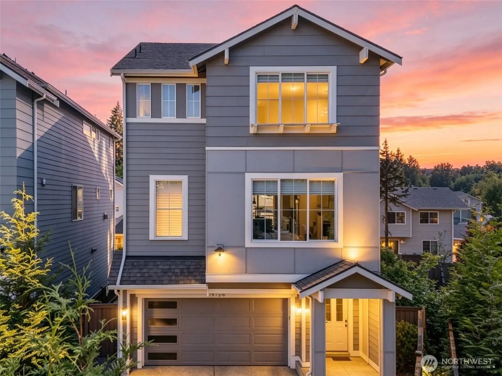 19724 Meridian Place W, Bothell
