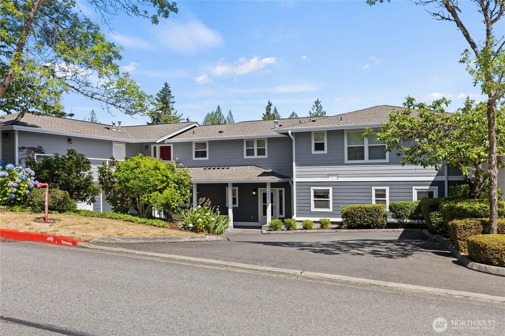 4437 Providence Point Place Se 2631, Issaquah