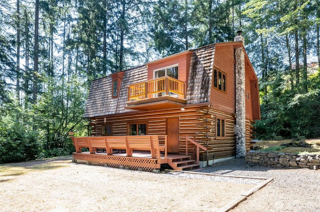 879 9th Ave, Fox Island