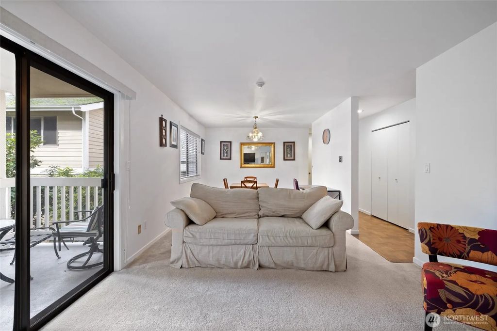 12840 Se 40th Court C5, Bellevue
