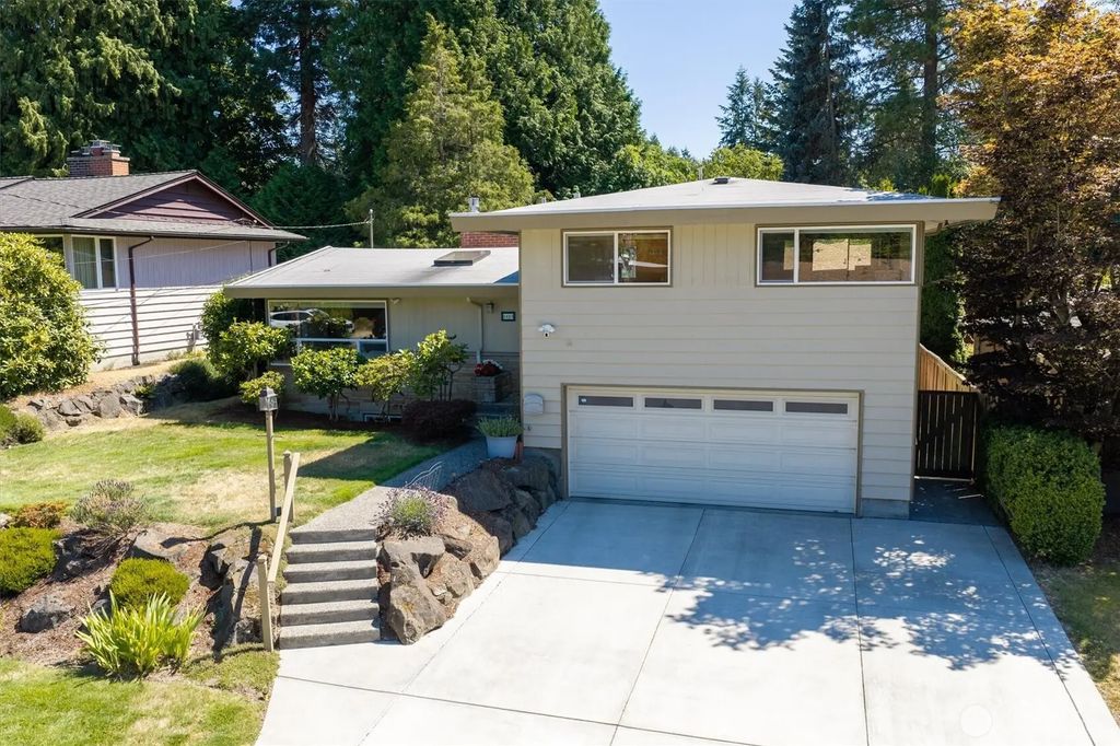 1925 Sw 167th Street, Burien