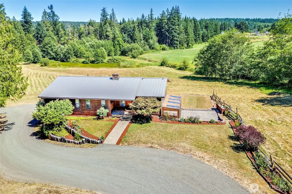 2801 West Valley Road, Chimacum