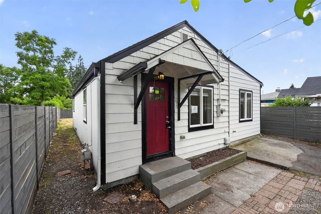 512 133rd Street S, Tacoma