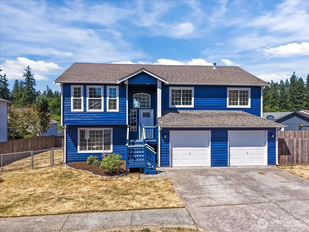 2956 Lowren Loop, Port Orchard