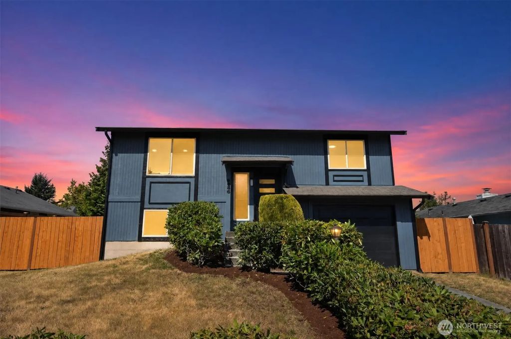 3936 N Defiance St, Tacoma