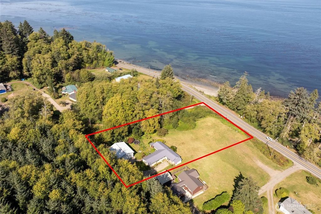 8344 Highway 112, Sekiu