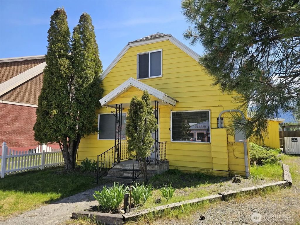 424 E 1st Street, Cle Elum