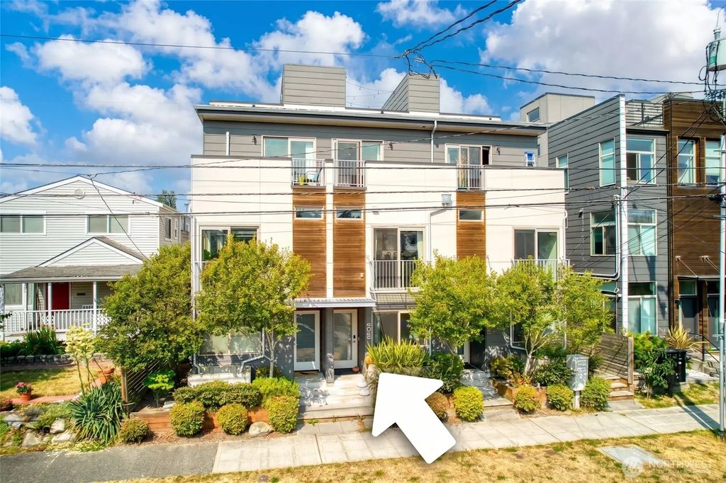 3025 62nd Avenue Sw, Seattle